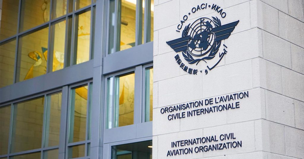 Fachada del edificio principal de la OACI en Montreal (Canadá)
